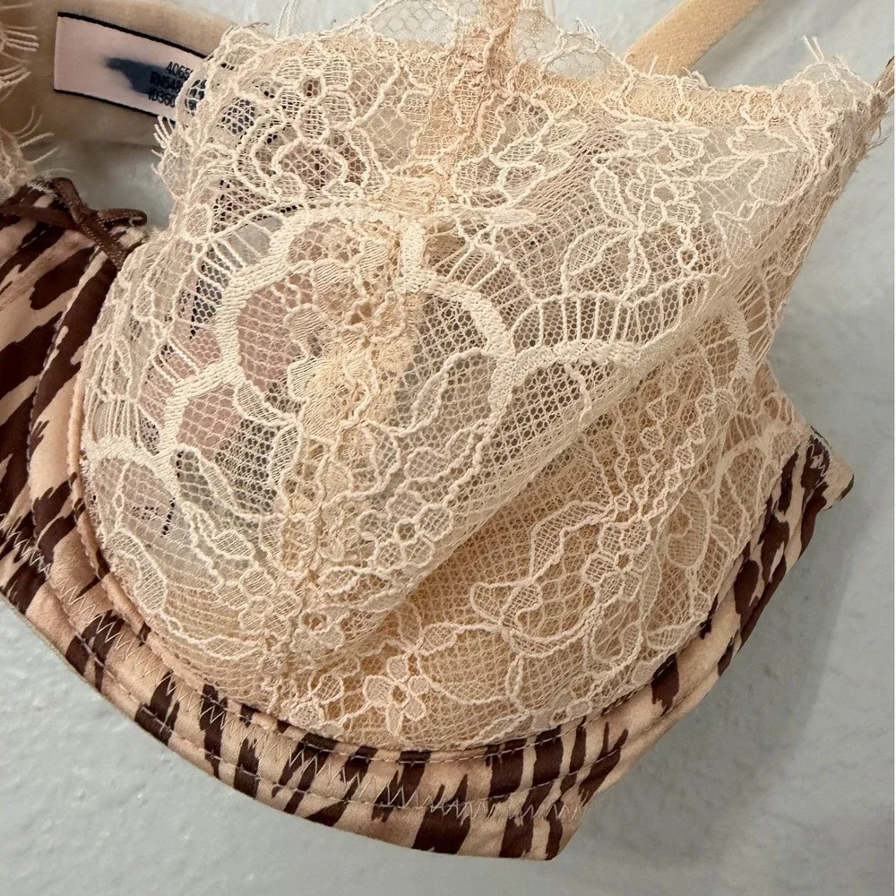 Victoria's Secret Push-Up Without Padding Lace‎ Bra 34C Animal Print Beige